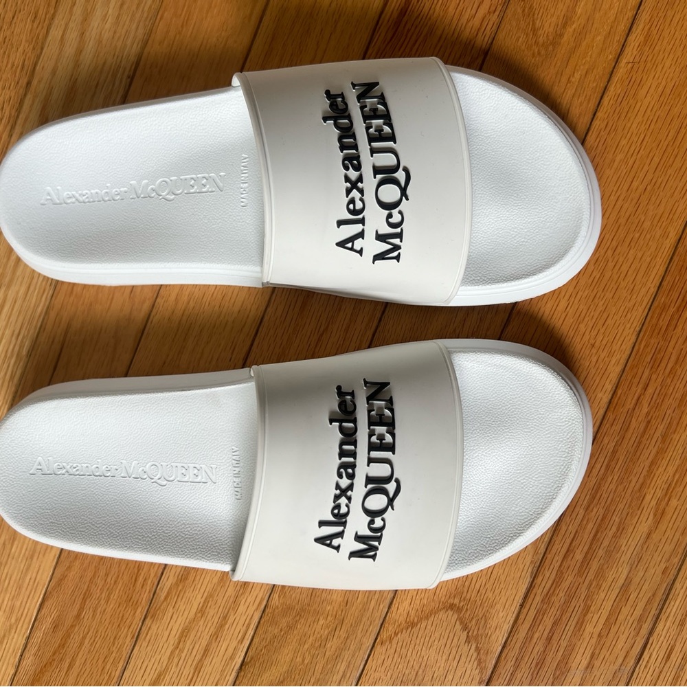 Alexander McQueen White Logo Slides